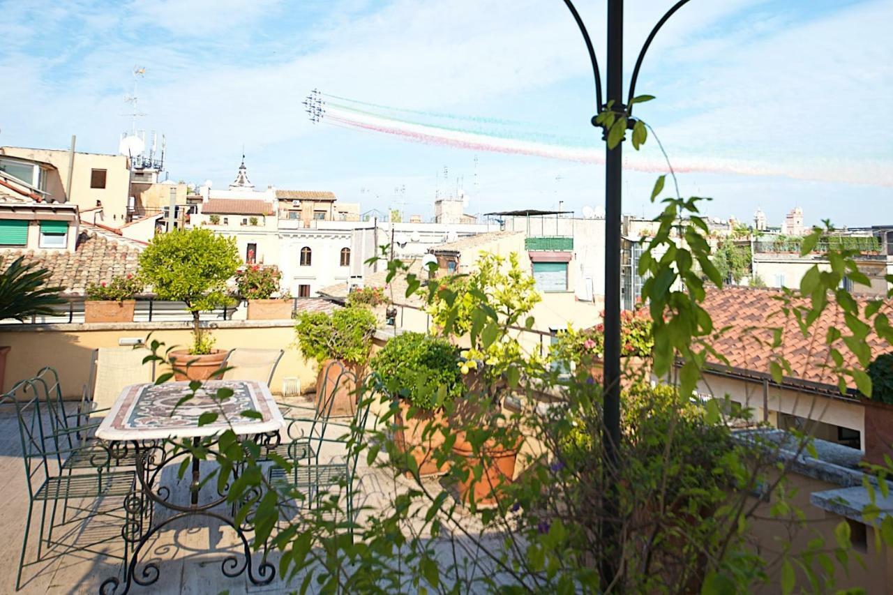 Apartment Ginnasi Palace Penthouse Rom